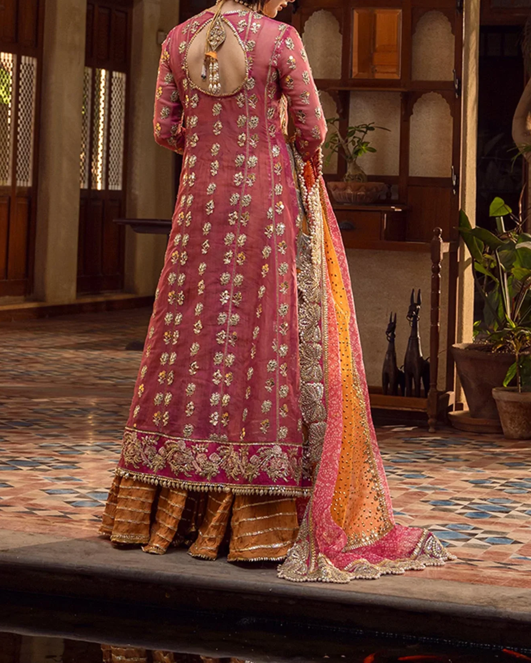 Mehndi Galore - LK 60