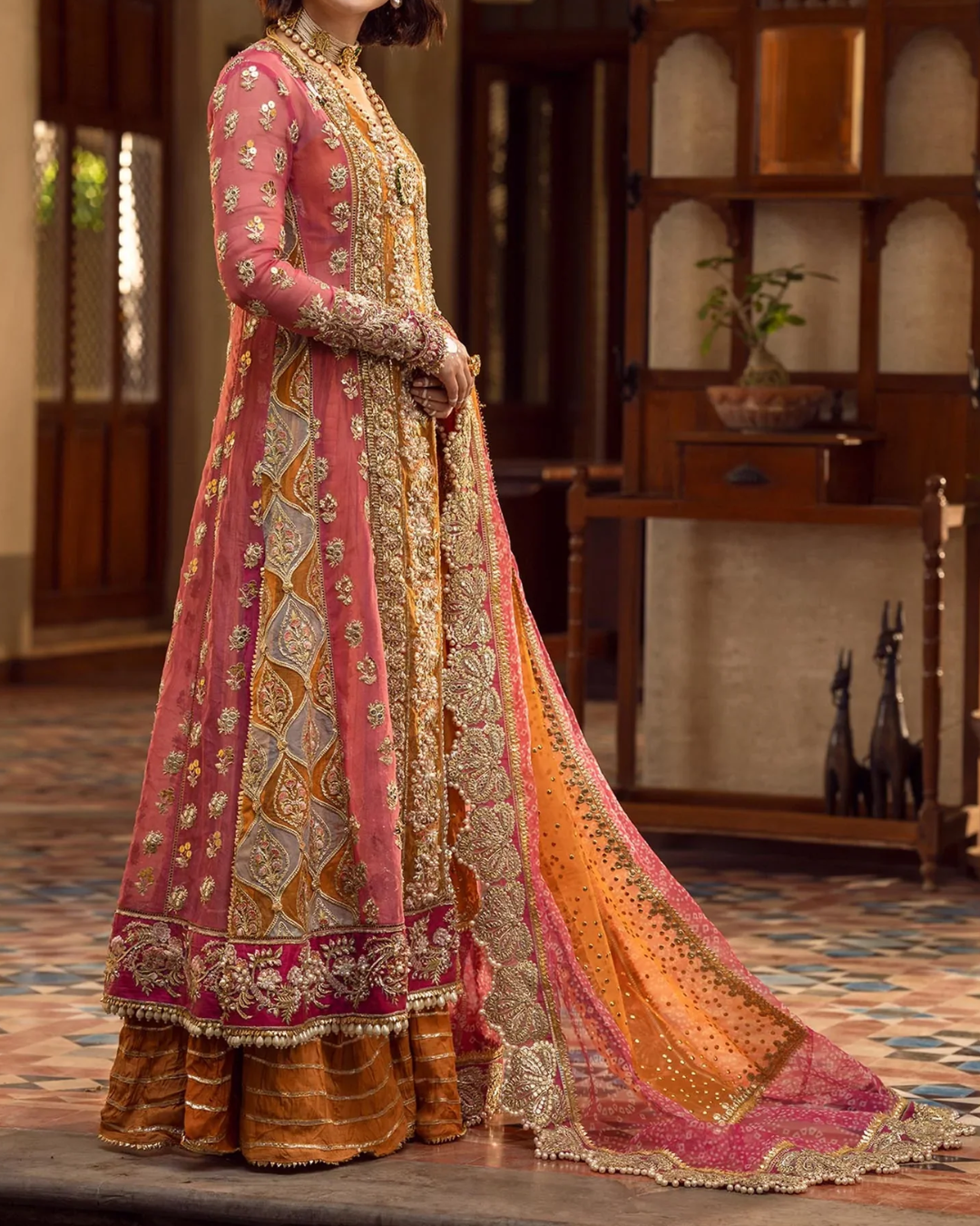 Mehndi Galore - LK 60