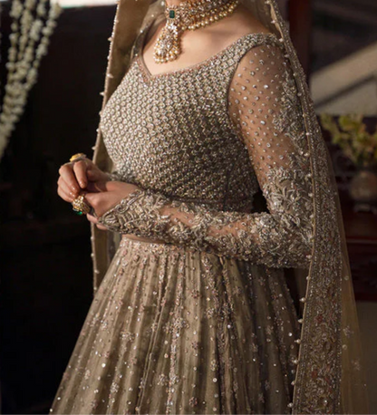 Faiza Saqlain - Mah - LK 34